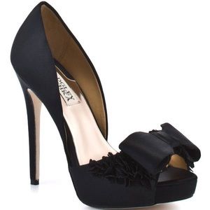 Badgley Mischka Lucie Black Satin